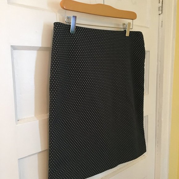 Kenar blue/grey pencil skirt w/ polka dots - size 6 - Picture 5 of 7